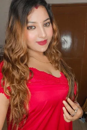Russian Call Girls in Lucknow - Anastasia